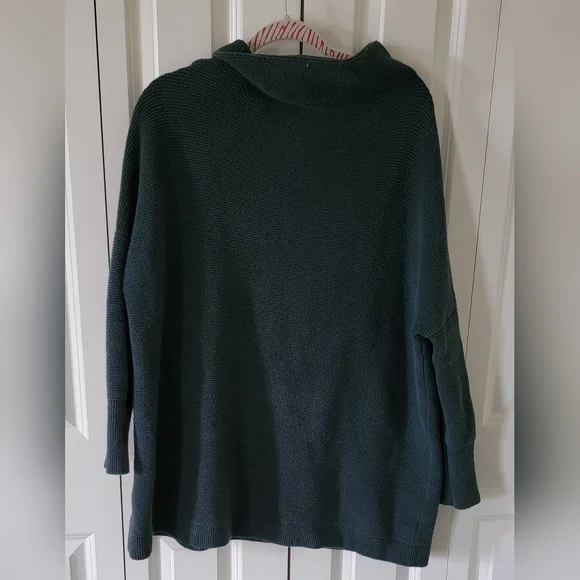 Free People Cotton Oversized Forest Green Sweater - Picture 2 of 4